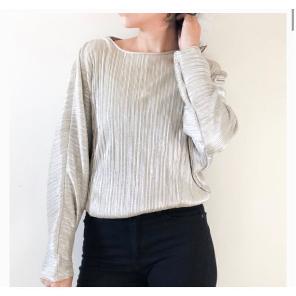 Zara Basic T-Shirt Special Edition Metallic Blouse